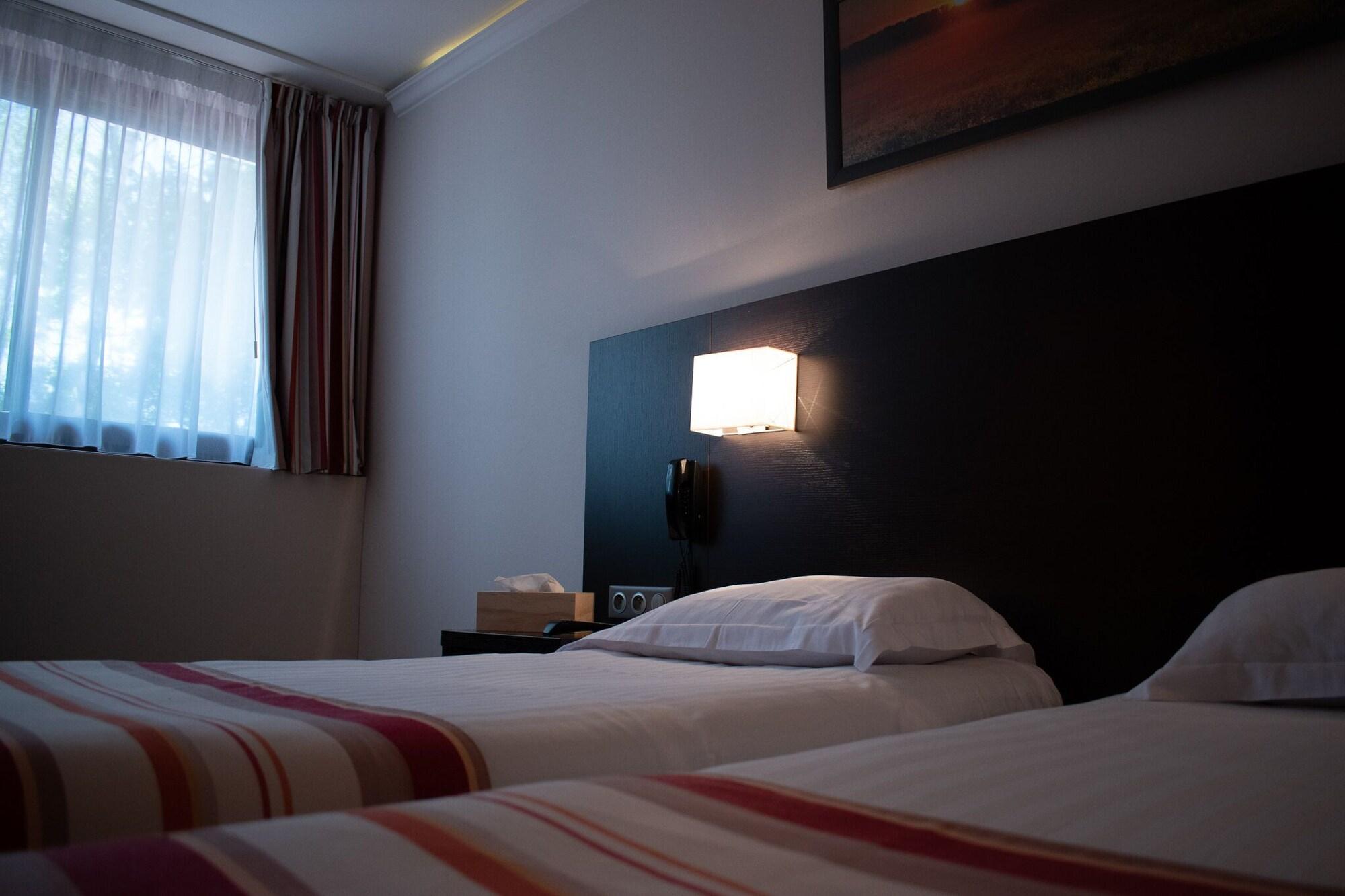 Contact Hotel Be Guest Limoges Sud 外观 照片